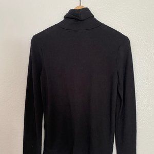 New Black Zara Turtleneck Sweater